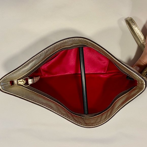 COACH Platinum Gold Metallic Lg Leather Wristlet Clutch 13276 Evening Formal Y2K - Picture 14 of 16
